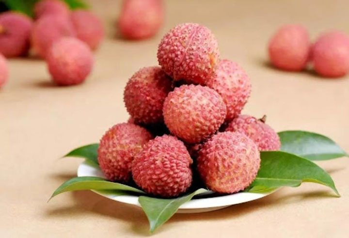 canned lychee